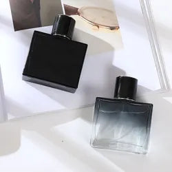 Color, Texture, Scent: Multisensory Perfume Journeys