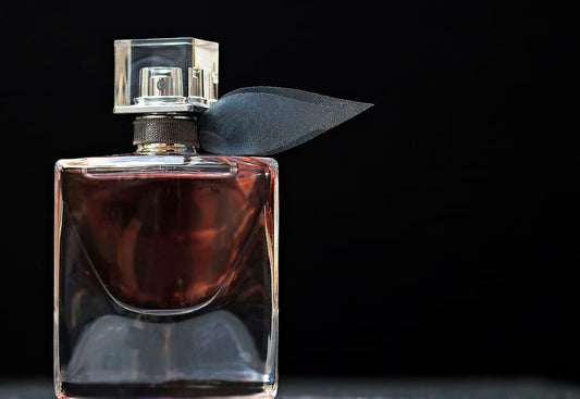 Your Guide to Effortless “Clean Girl” Scents